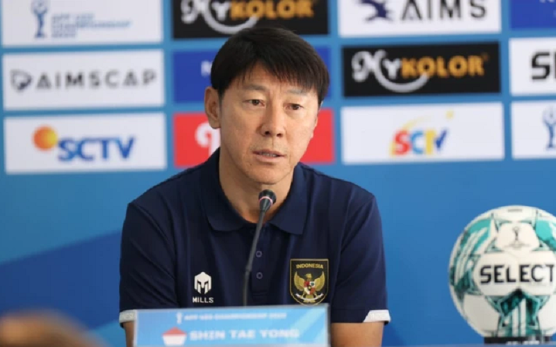 danh-bai-ong-lon-chau-a-hlv-shin-tae-yong-no-vang-troi-toi-dau-co-noi-suong-bao-gio-u23-indonesia-du-trinh-do-dang-cap-du-olym